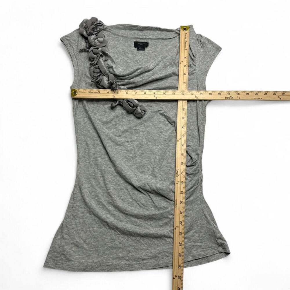Deletta Vintage Fitting Y2K 2000z Grey Short Sleeve Going Out Top size small - Picture 7 of 7